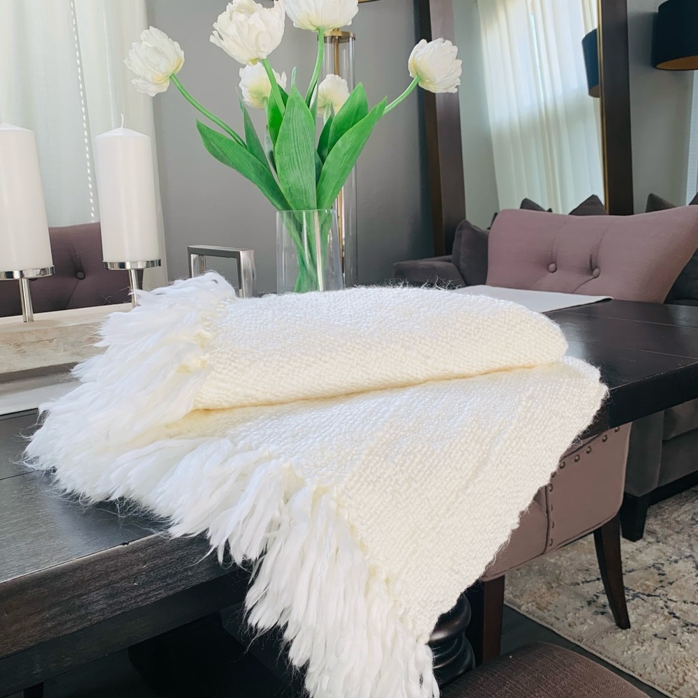 Soft Cream Fringe Throw Blanket - Home Bedding